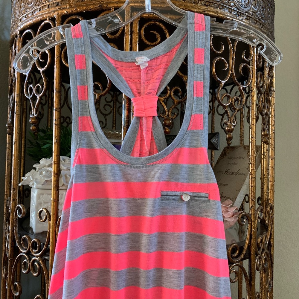 Xhilaration Ladies Tank Top - Picture 2 of 4